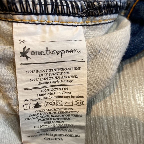 One Teaspoon, Size 29, Stylish distressed denim👖💙🎃 - Picture 10 of 12